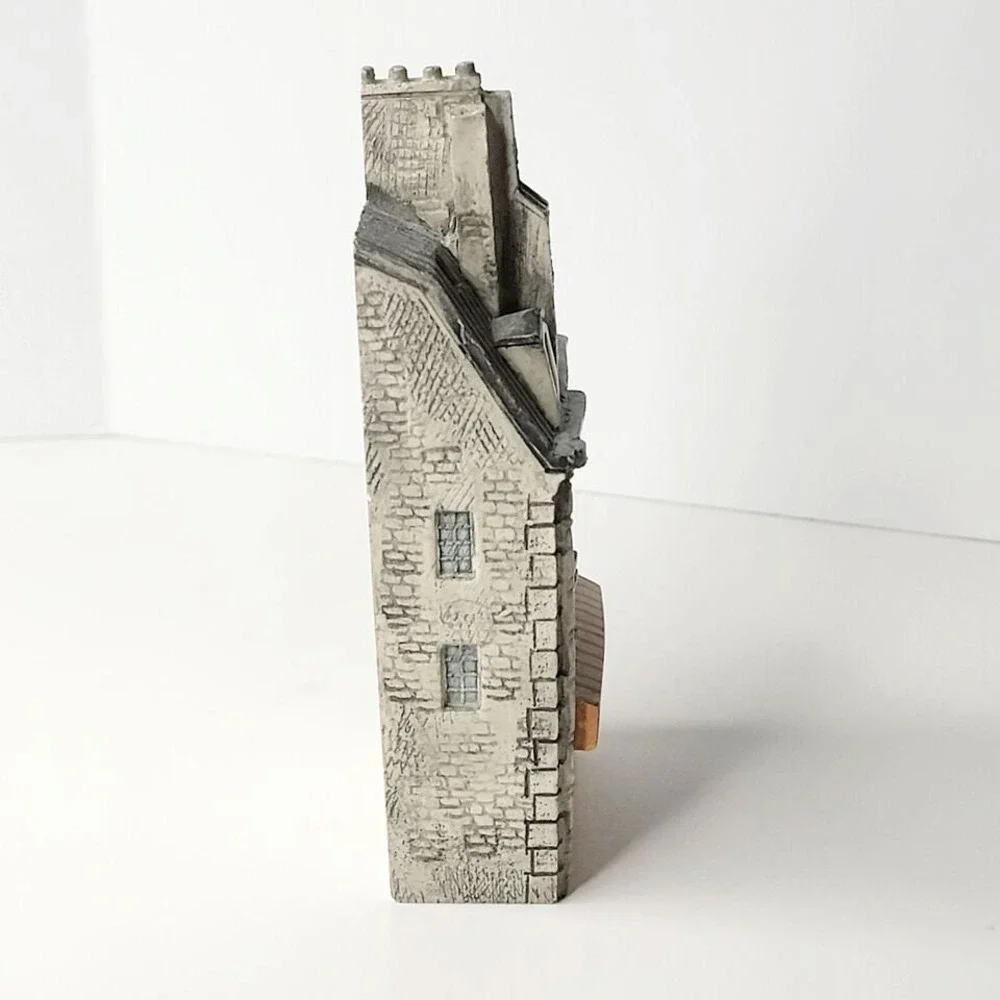 J Carlton by Dominique GAULT Miniature French Boulangerie Bakery 218155 Resin